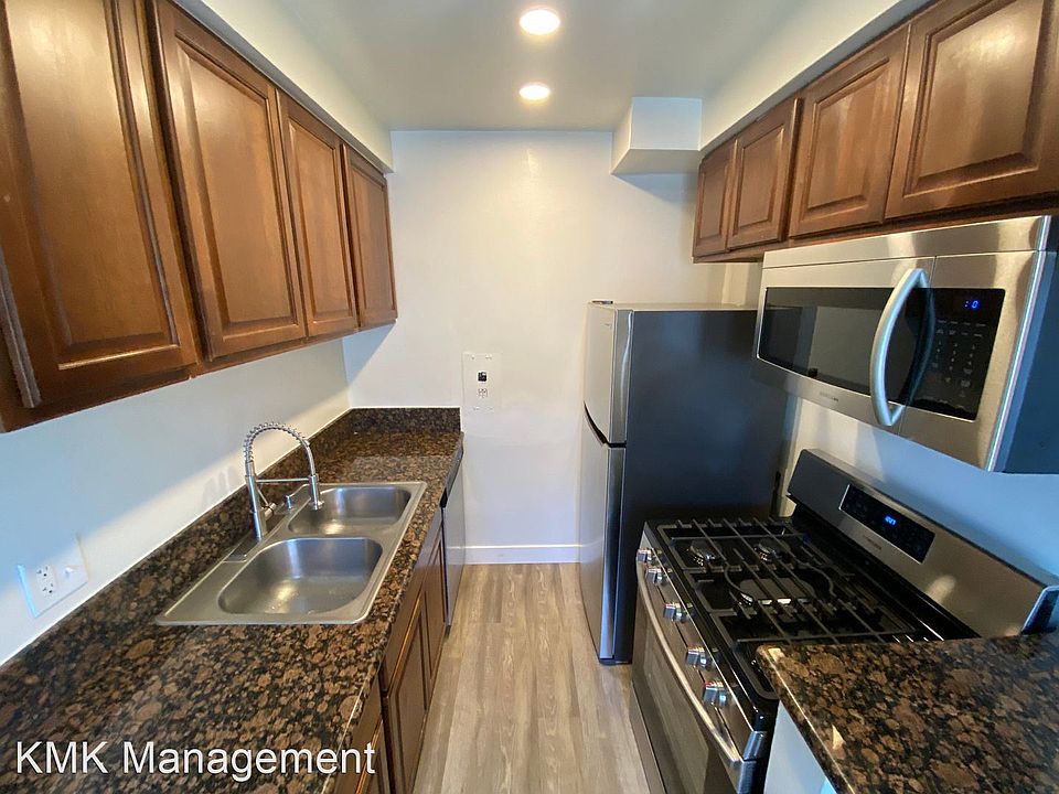 1st image of 12236 Pacific Ave APT 9