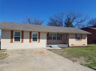 5706 Lazy River Dr, Dallas, TX 75241
