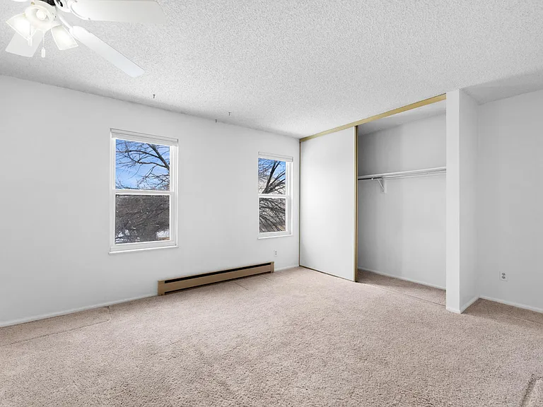 1009 S Lewiston Way — Photo 31