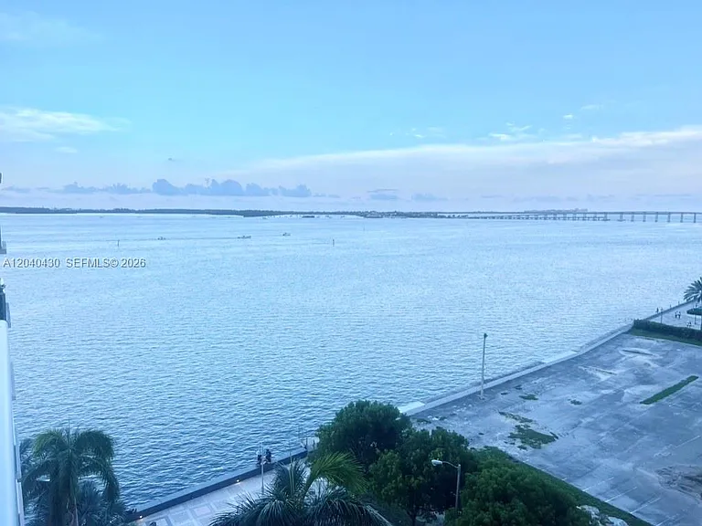 1155 Brickell Bay Dr #807 — Photo 18