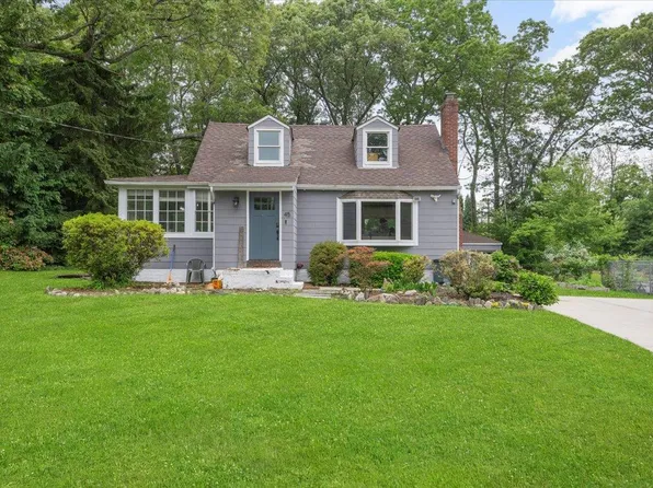 45 Woodycrest Drive, Northport, NY 11768