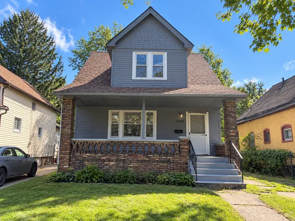 3025 E 128th St, Cleveland, OH 44120