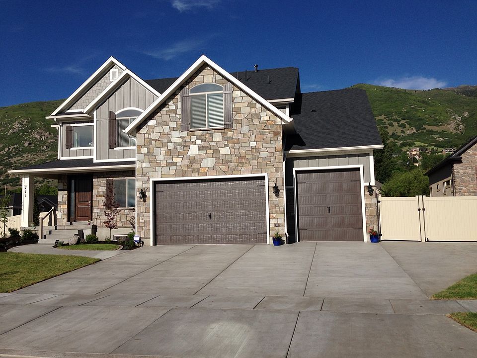 2nd image of 771 Eliza Ct