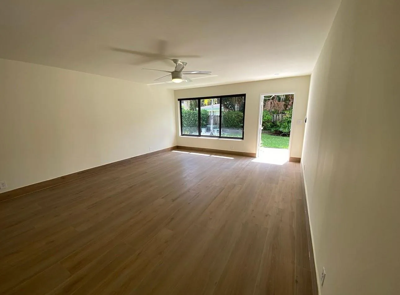 Studio, 1.0 bath, 700 sqft, $1,750 — Photo 3