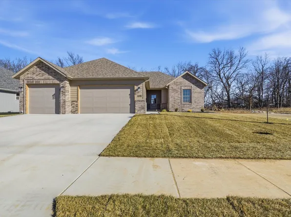 1370 N Collins Drive, Republic, MO 65738