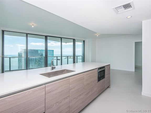 3rd image of 1300 S Miami Ave Unit 4301