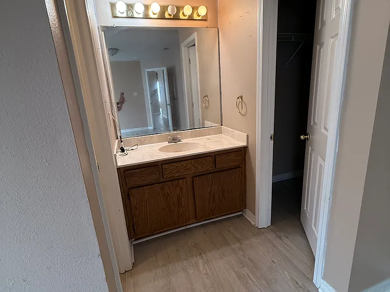 10628 Red Bud Ct — Photo 5