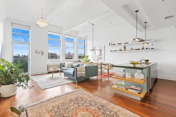 Sold by Isaacs Ganz Real Estate | media 1