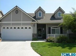 1114 N Carson Ct, Visalia, CA 93291