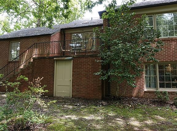 4th image of 417 421 Beall St NW