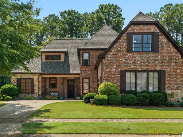 110 Gleneagles Ln, Pelham, AL 35124