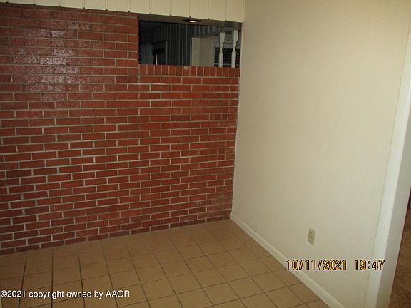 3rd image of 3904 Doris Dr