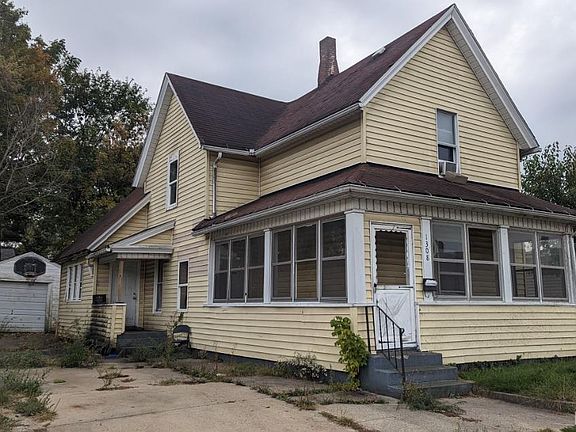 3rd image of 1308 Ford St
