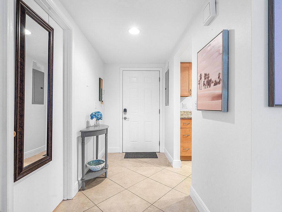 1st image of 11863 Wimbledon Cir APT 413