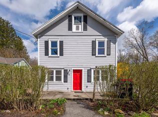 30 Interlaken Rd, Stockbridge, MA 01262