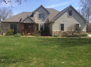 805 Winn Lake Rd, Lapeer, MI 48446