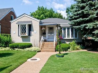 8114 Kolmar Ave, Skokie, IL