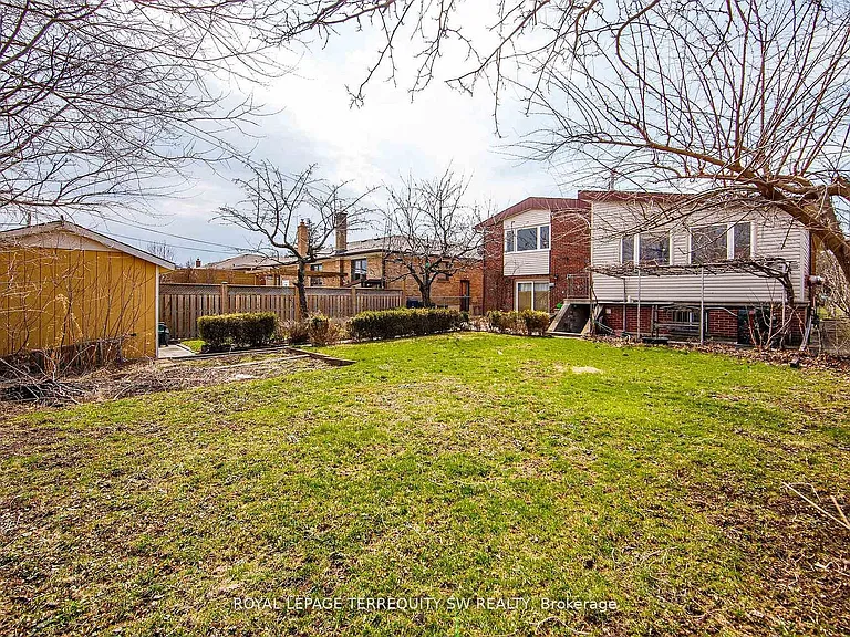 35 Euphrasia Dr — Photo 37