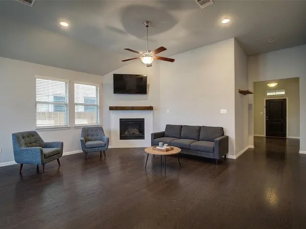 2005 Lake Front Trl, Garland, TX 75043