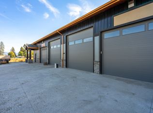 9979 N Lyle Loop #B, Hayden, ID 83835