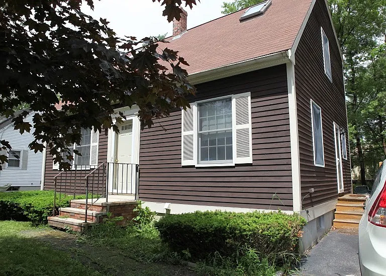 97 Pennell Ave — Photo 1