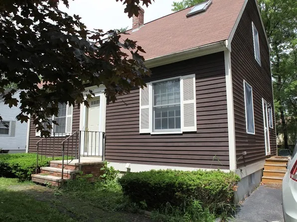 97 Pennell Ave, Portland, ME 04103