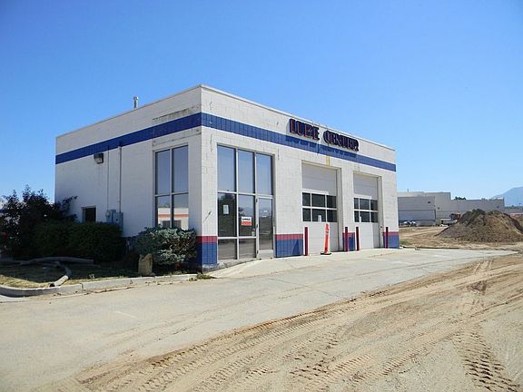Lube Center Front
