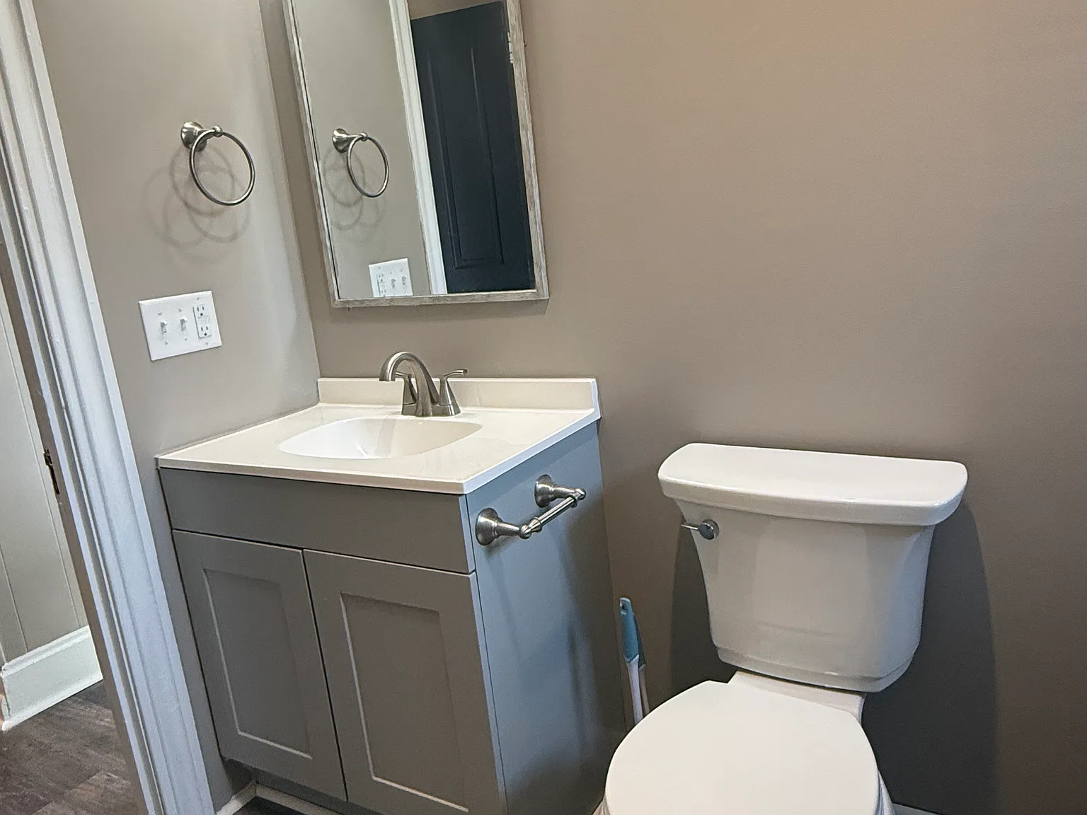 29 E Stevens St — Photo 1