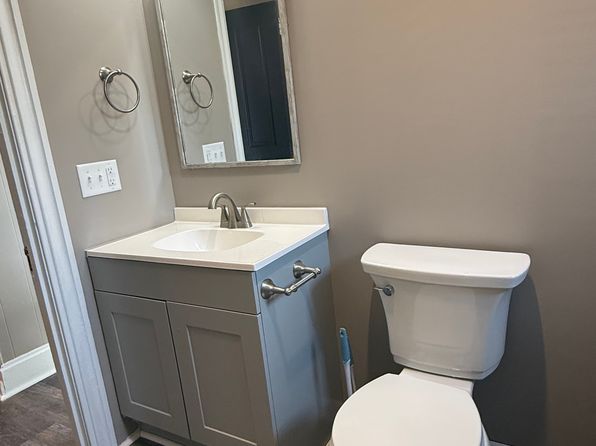 29 E Stevens St APT 2