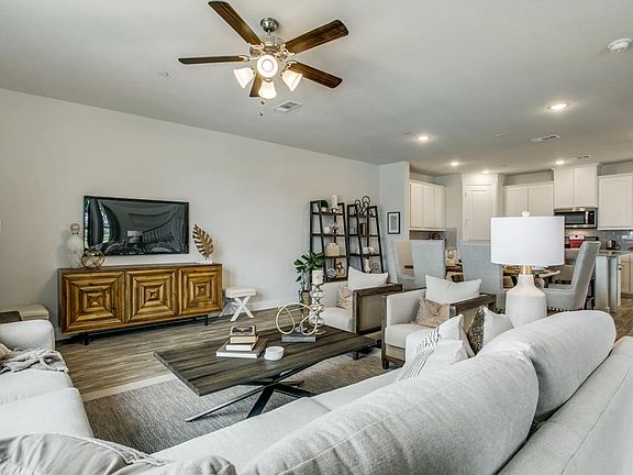 5th image of 935 Ponds Edge Ln
