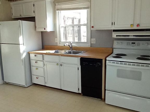 5th image of 1019 S Parker Dr