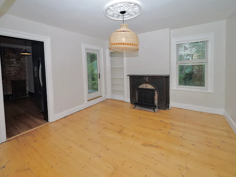 4 Grand St #3 — Photo 11