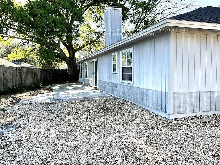 12520 Larkstone Ct — Photo 12