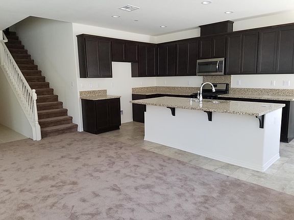 2nd image of 6646 Mogano Dr