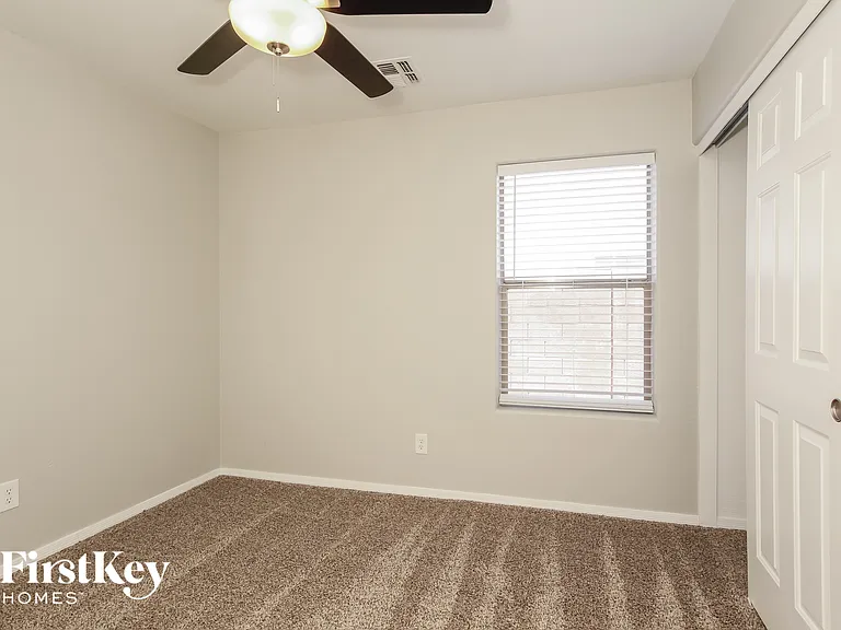 1491 S 171st Ln — Photo 11