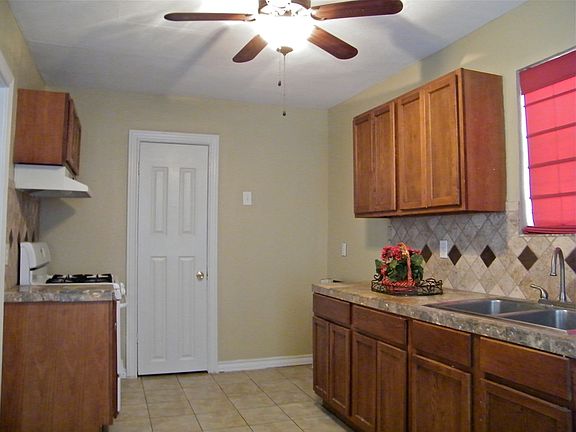 5th image of 258 Cavalier Ave