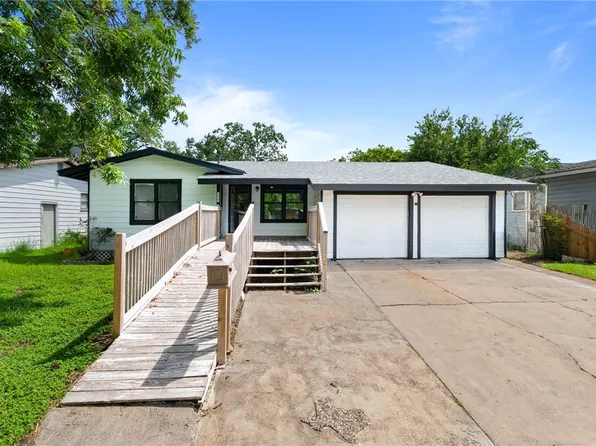 3929 Bradford Dr, Corpus Christi, TX 78415