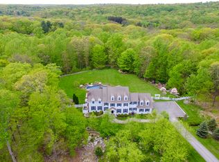18 Dann Farm Rd, Pound Ridge, NY 10576