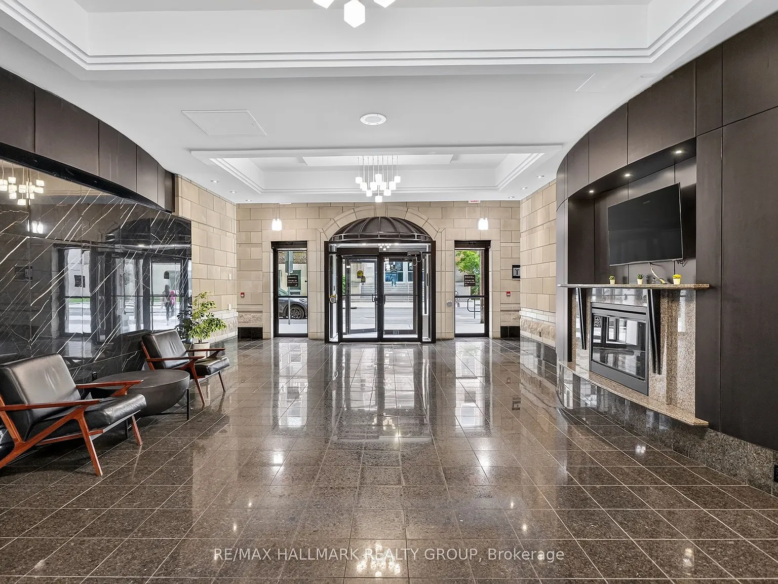 1 bed, $2,050 — Photo 3