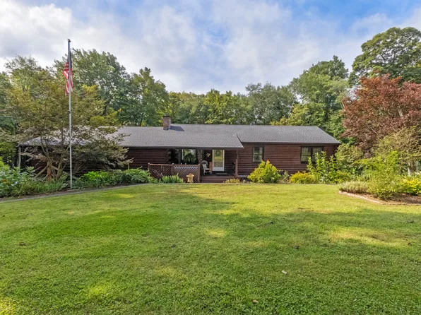 121 Hoxie Road, Lebanon, CT 06249