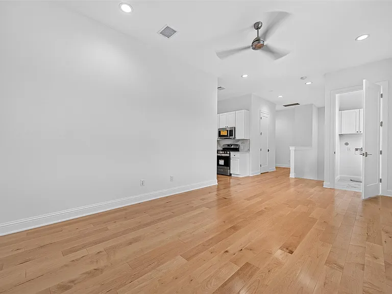 2311 Rutland St #A — Photo 5