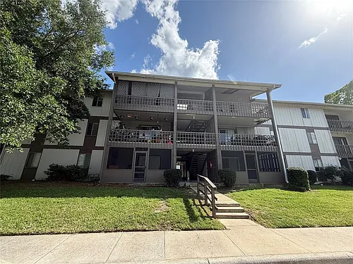 6519 W Newberry Rd Photo 1