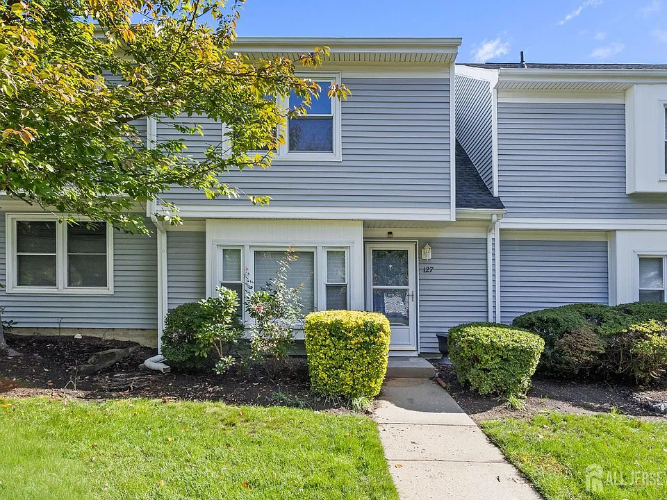 127 Baron Ln