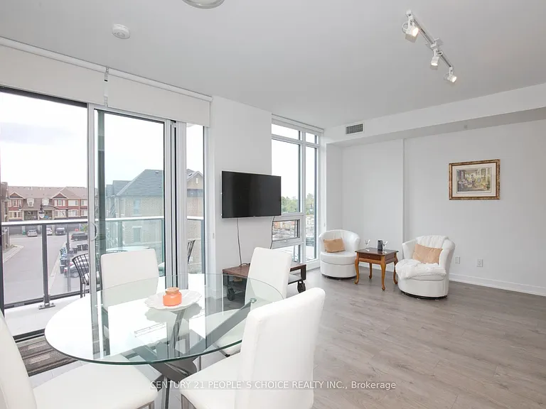 180 Veterans Dr #302 — Photo 10