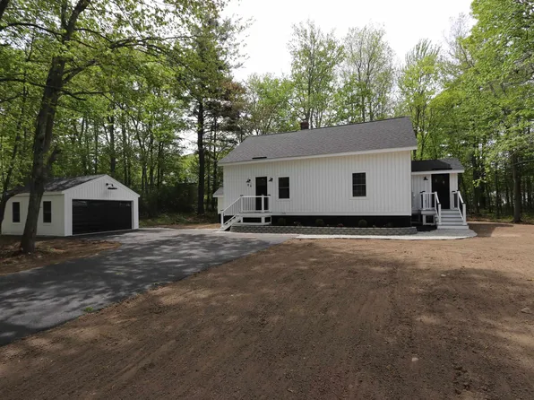 94 Blackwater Road, Somersworth, NH 03878