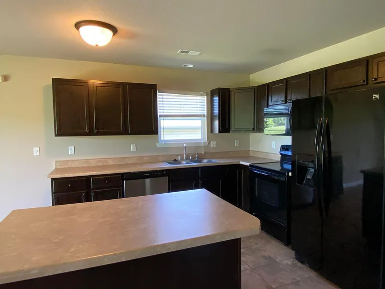 5801 Abercorn Dr — Photo 6