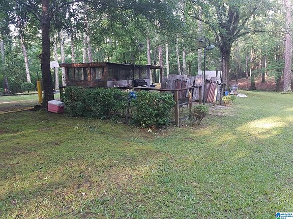 5th image of 2675 Lola Cutoff Rd #1