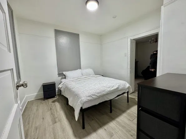 220 E Brockway Ave #1, Morgantown, WV 26501