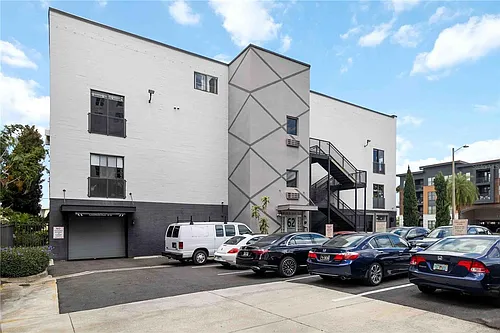62 W Colonial Dr #301 Photo 1