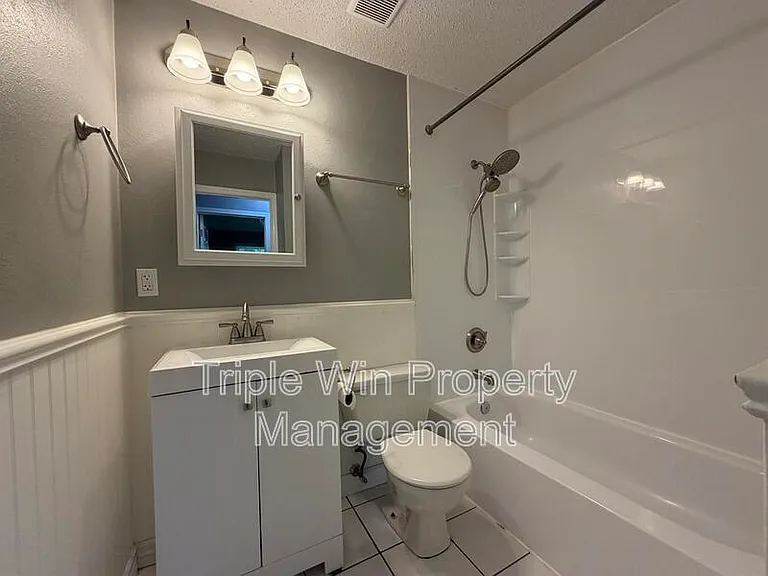 2050 Foggy Bottom Dr — Photo 25